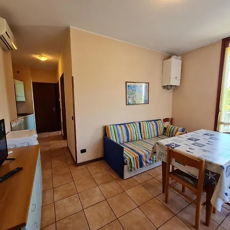 Easy Peschiera Апартаменты *