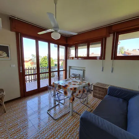 Easy Peschiera 公寓 佩斯基耶拉德加达