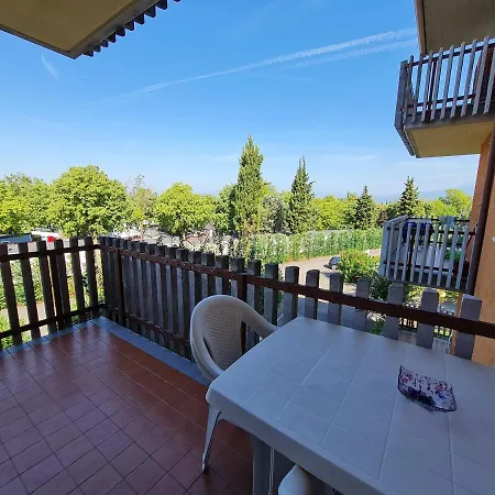 公寓 Easy Peschiera 佩斯基耶拉德加达