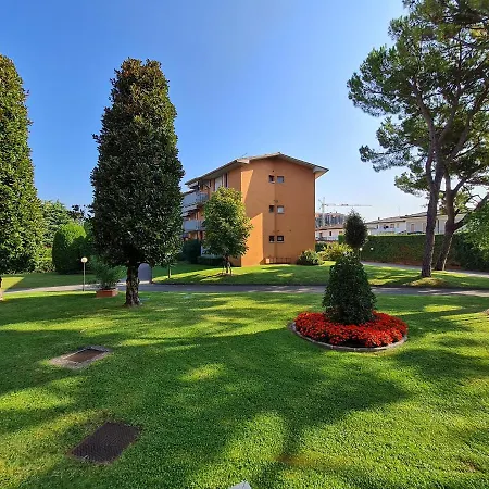 Easy Peschiera 公寓 佩斯基耶拉德加达