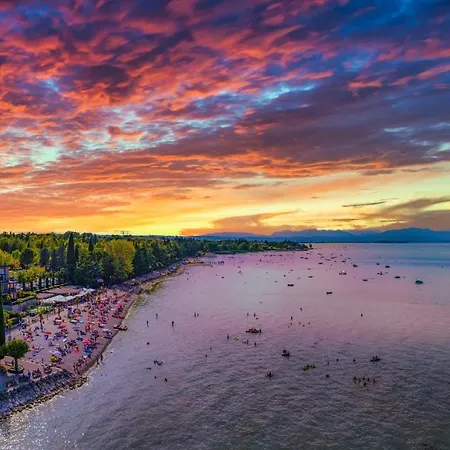 公寓 Easy Peschiera 佩斯基耶拉德加达