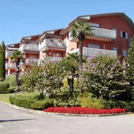 公寓 Easy Peschiera 佩斯基耶拉德加达