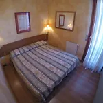 公寓 Easy Peschiera 佩斯基耶拉德加达